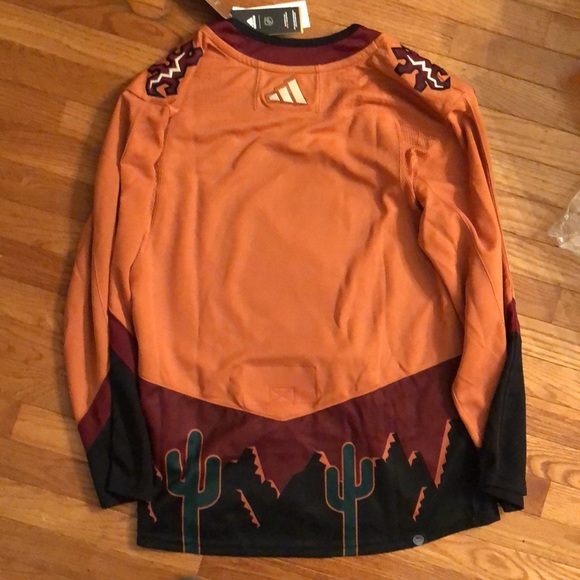 Arizona Coyotes Reverse Retro Authentic NHL Adidas Hockey Jersey Size 50 - Picture 9 of 12